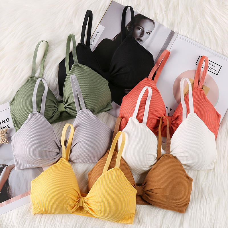 Сексуальный спортивный бюстгал – обзор и цена Bralette Triangle Set